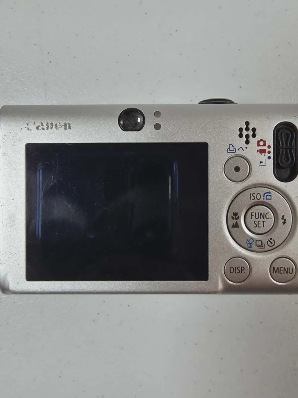 CANON POWER SHOT SD1100 IS DIGITAL ELPH SILVER CAMERA **READ**